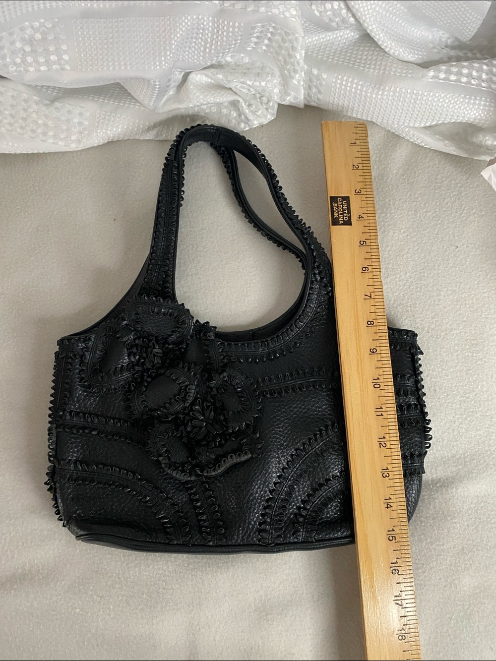 Isabella Fiore Black Pebbled Leather floral appliqué  Satchel Y2K Shoulder Bag - Picture 8 of 10